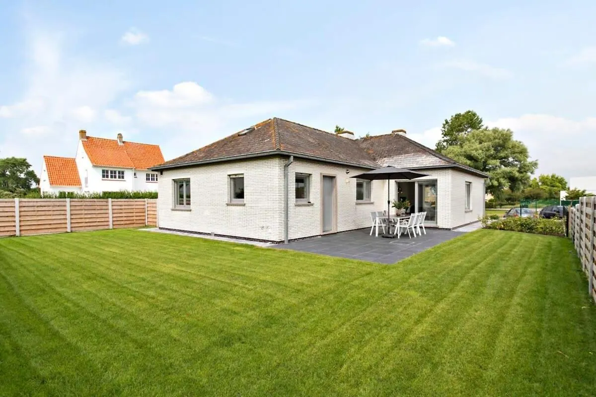 Huswell - Spacious Bungalow With Garden Near The Beach & Sea Middelkerke Holiday home